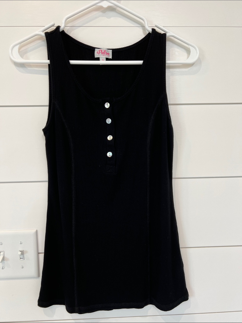 Pulse Black Ribbed Button Tank